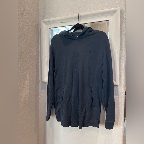 pullover - Picture 1 of 5